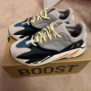 Adidas Yeezy Boost 700 ‘Waverunners’
